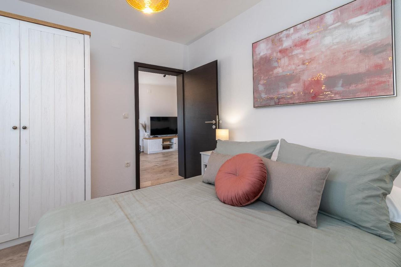 Marela Apartment Slatine